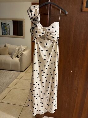 Ivory Polka Dot One-Shoulder Midi Dress